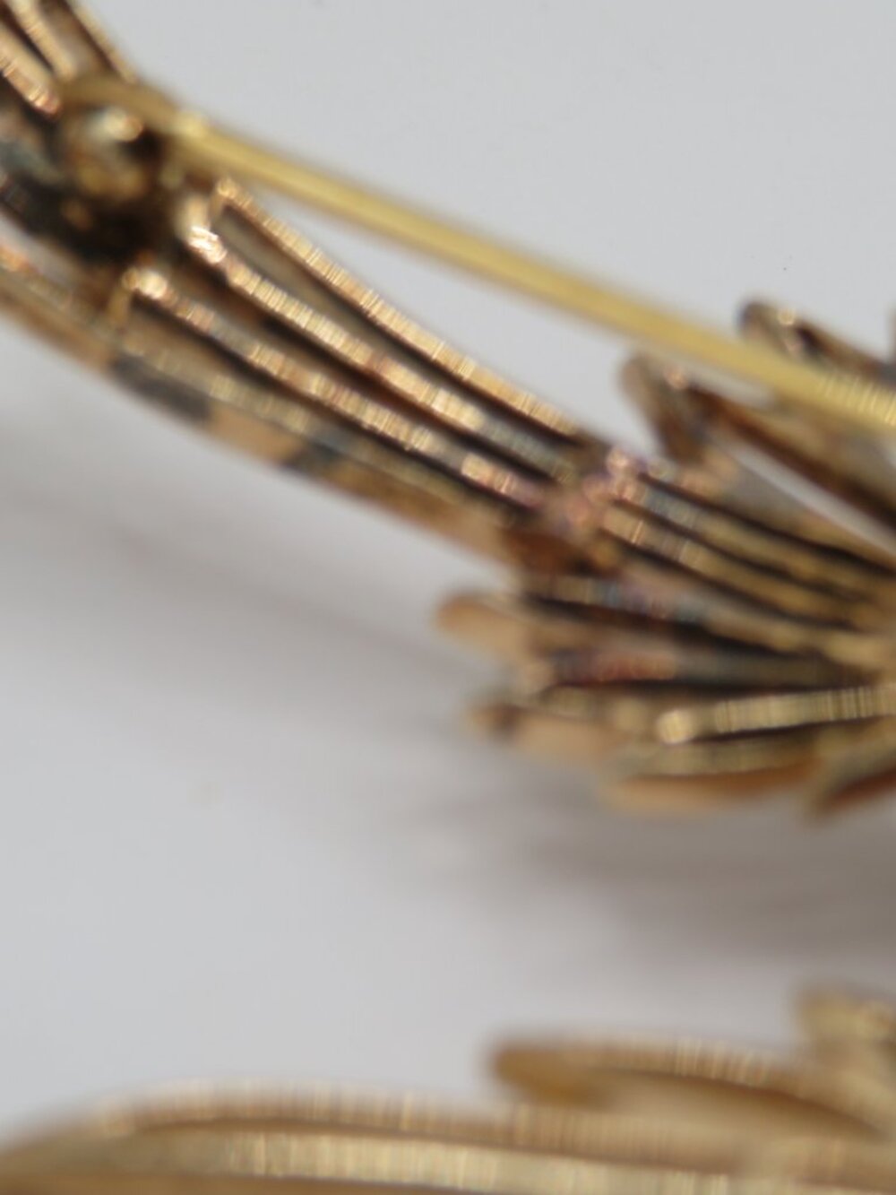 Vintage Hummingbird Gold Over Sterling Brooch - Picture 4 of 7
